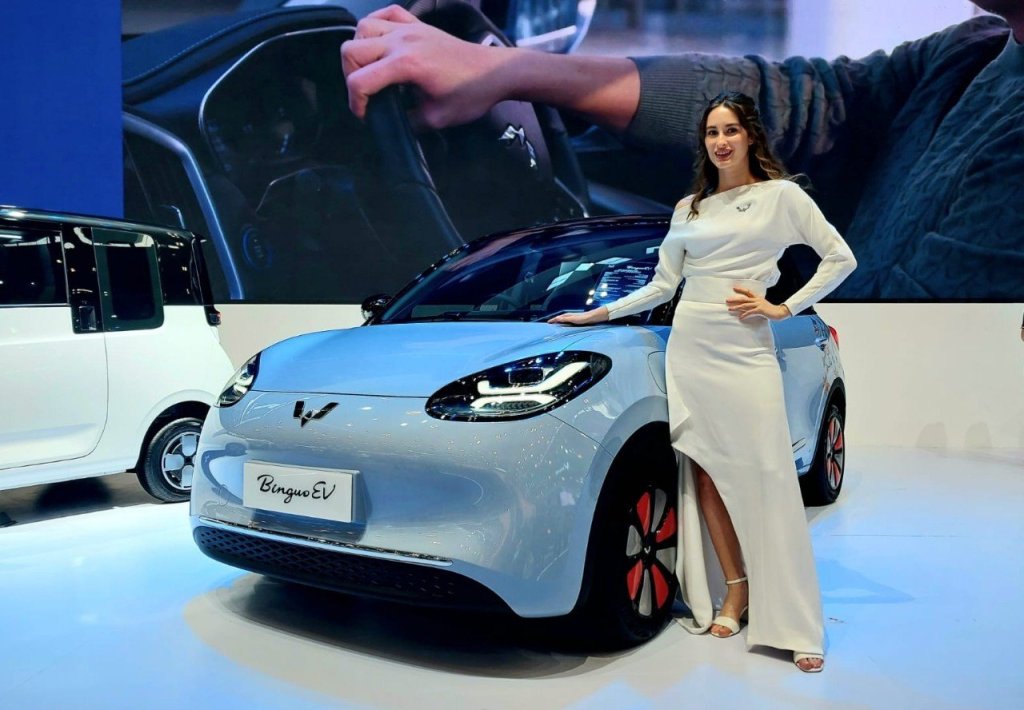 Merayakan Usia 7 Tahun, Wuling Merilis Binguo EV Edisi Khusus di GIIAS 2024