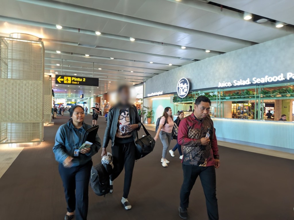 Imigrasi Bali Usir WNA Pantai Gading, Terungkap Bekerja di Salon Bertarif Rp 200&nbsp;Ribu