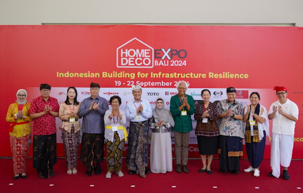 Anak Wapres Ma’ruf Amin Ikut Pameran Bahan Bangunan Terbesar di Indonesia Timur